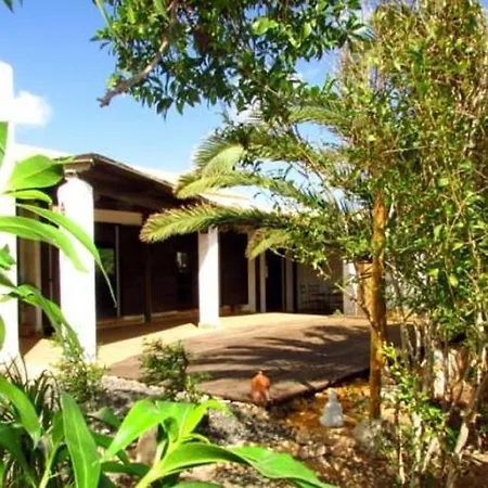Country House Tindayoga منزل ريفي